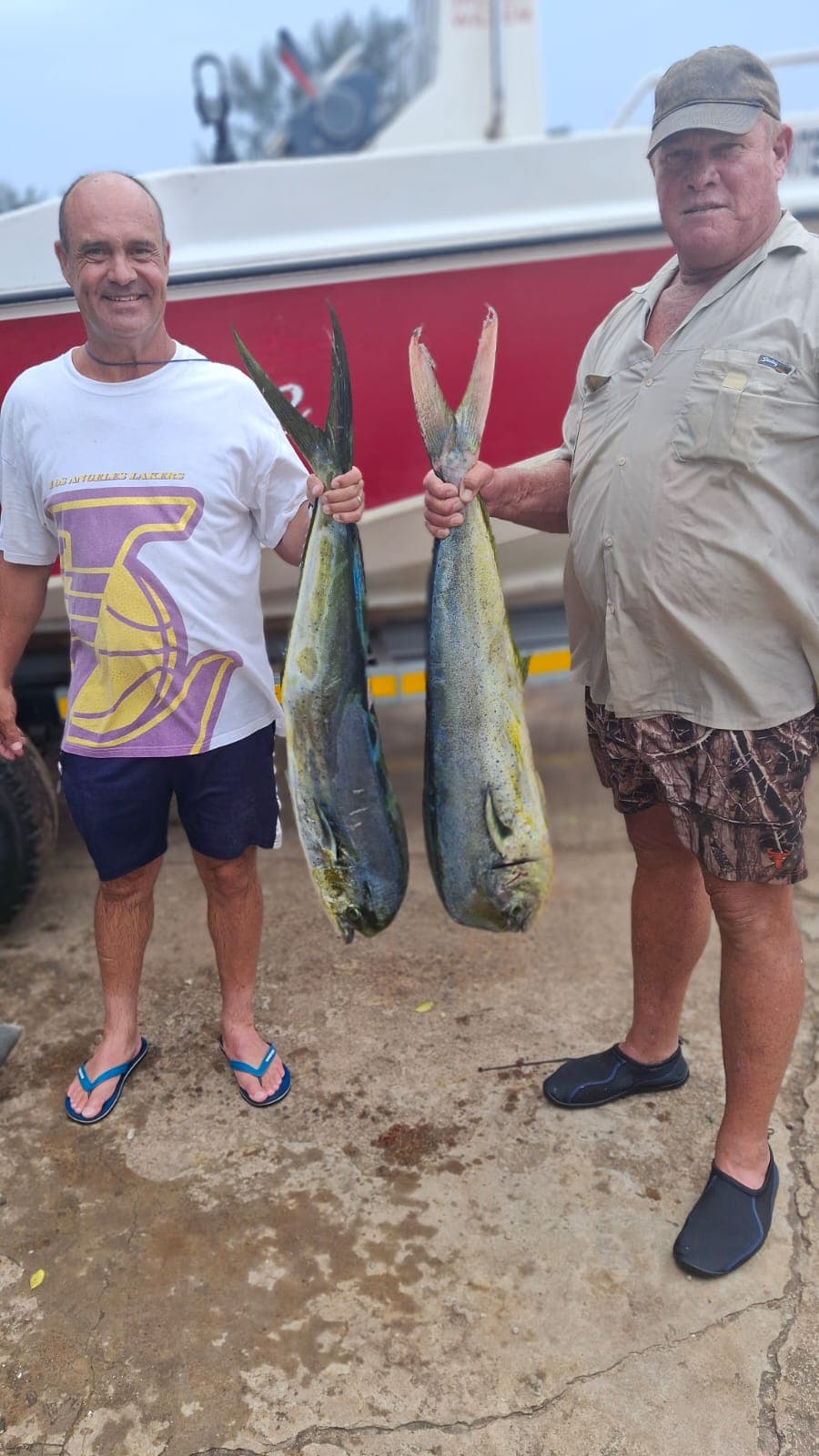 Richards Bay Full-Day Game & Bottom Fishing Charter — photo 11