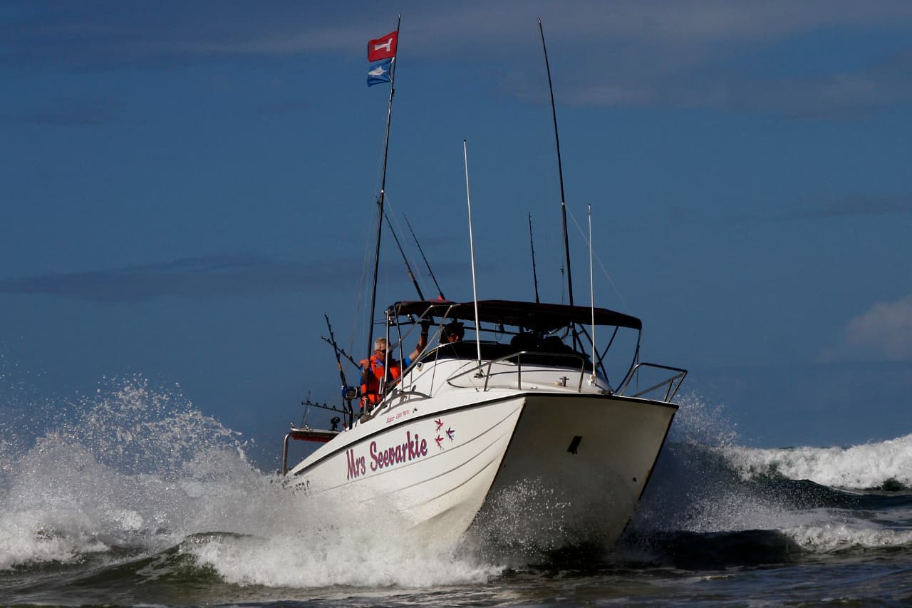 Mrs Seevarkie 7-Hour Deep Sea Fishing Charter – Sodwana Bay — photo 20